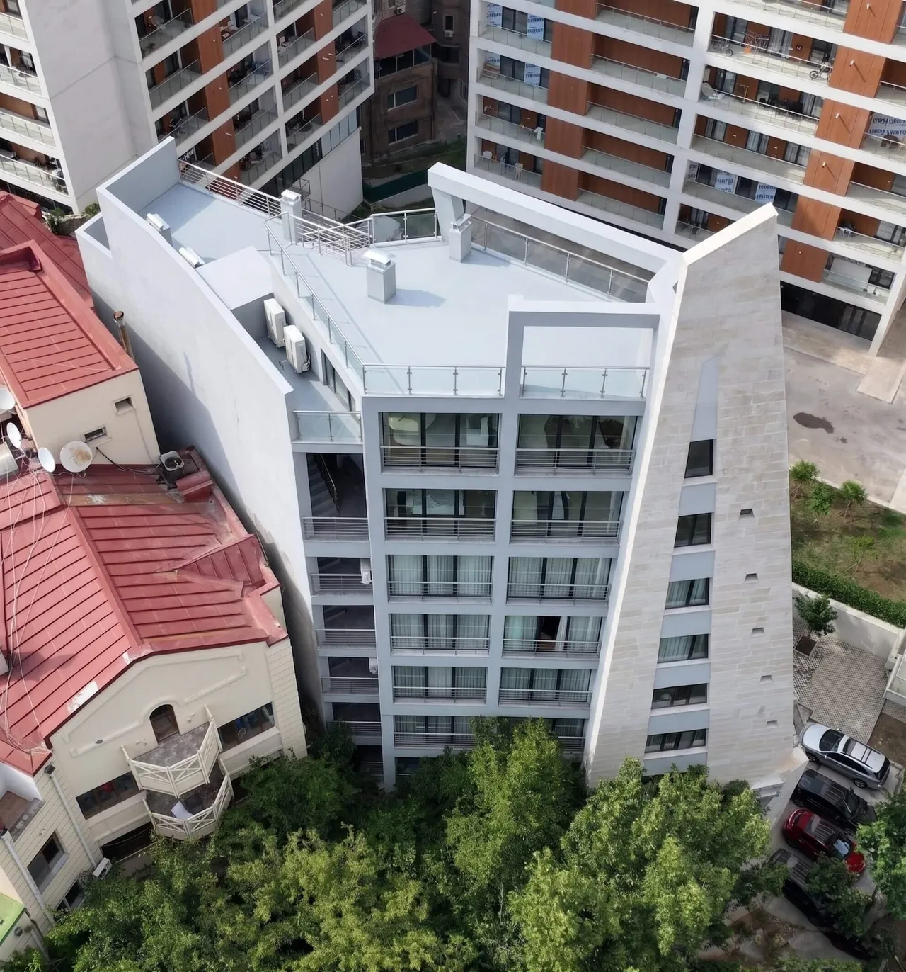 Nino Ramishvili St, 5g · 345 m² · 2