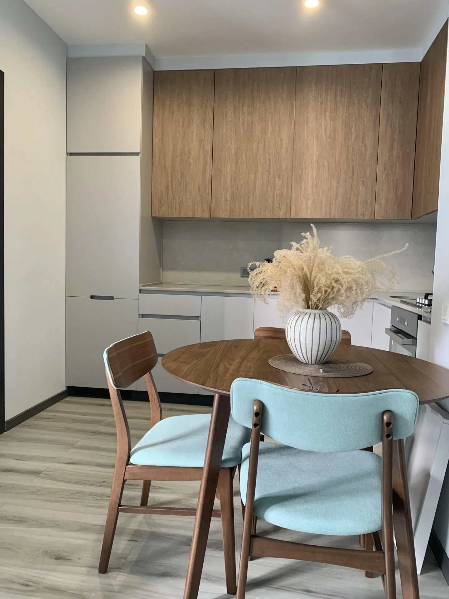 Zhiuli Shartava Ave, 10 · 42 m² · 1/12