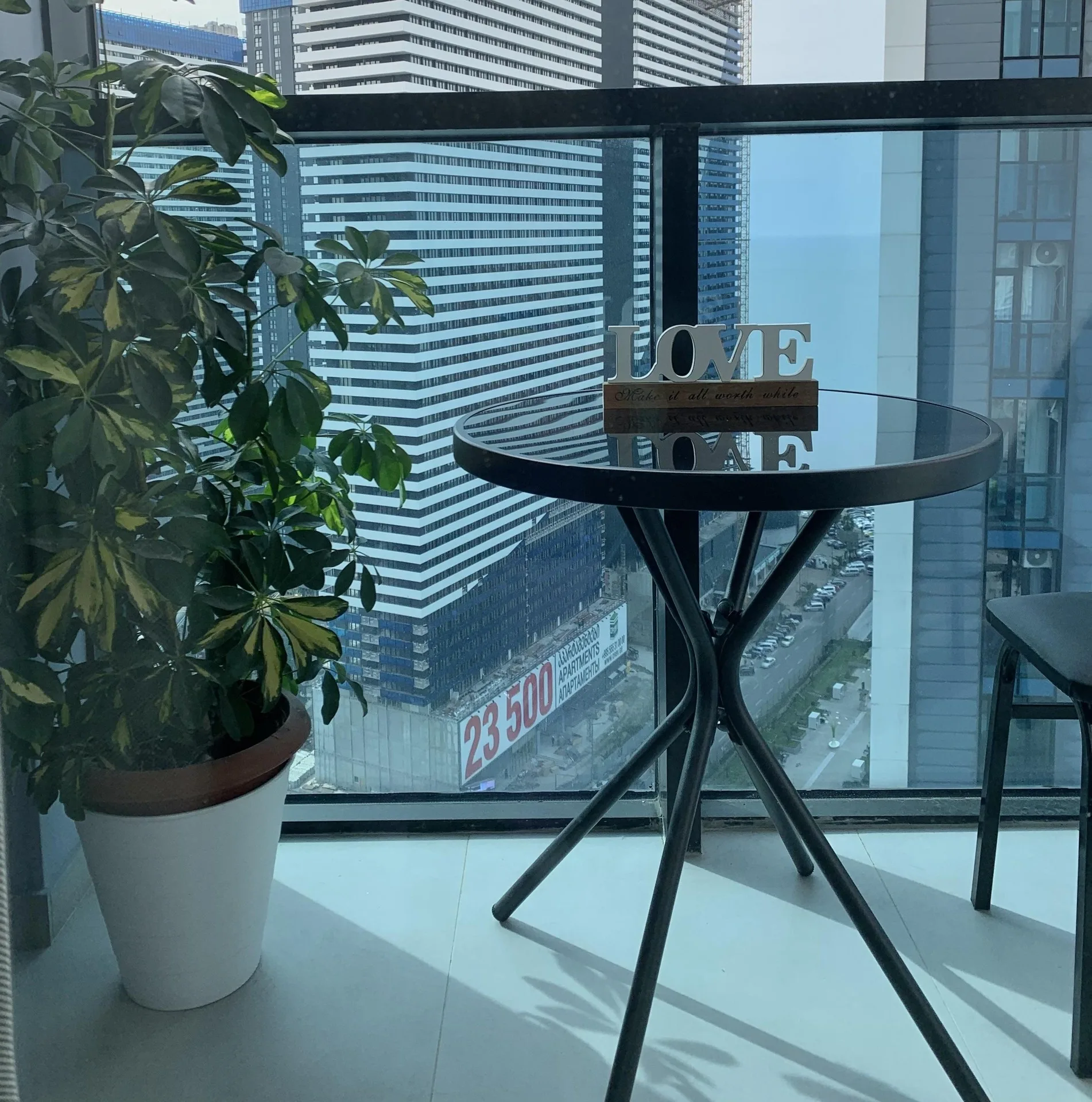 Zhiuli Shartava Ave, 10 · 42 m² · 5/12