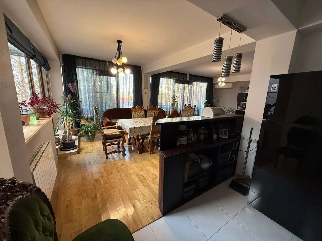 Mtskheta Exit, 13 · 240 m² · 5/12