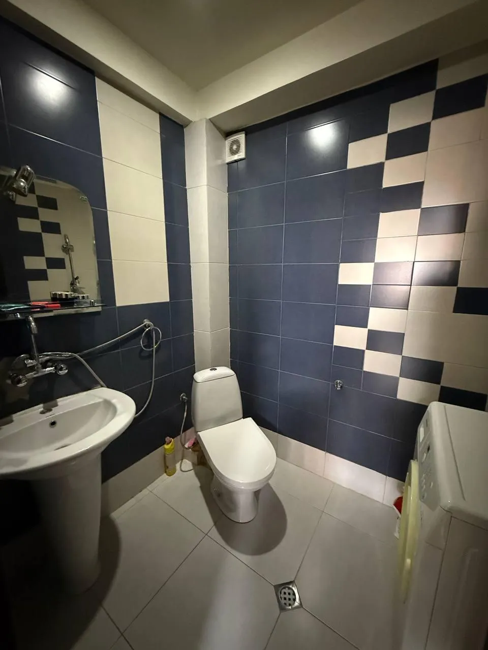 Mtskheta Exit, 13 · 240 m² · 12