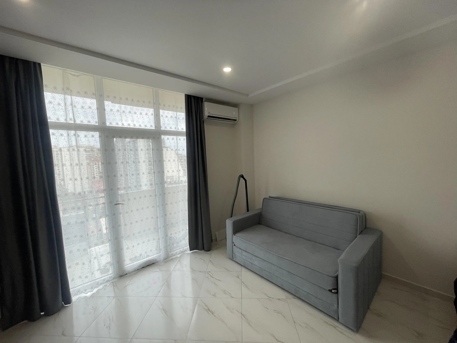 Giorgi Brtskinvale St, 86 · 35.26 m² · 1/12