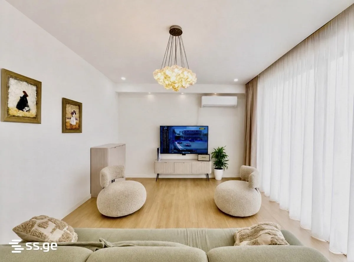 Giorgi Guramishvili Lane, 13a · 202 m² · 1/12