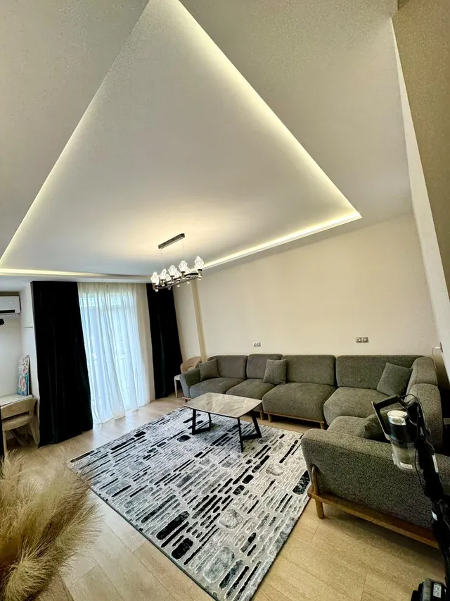 Angisa 1st Lane, 41a · 83.2 m²