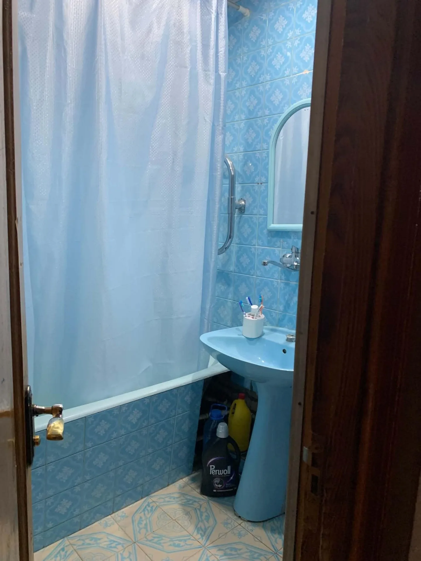 Besarion Zhghenti St, 63 · 95 m² · 9/12