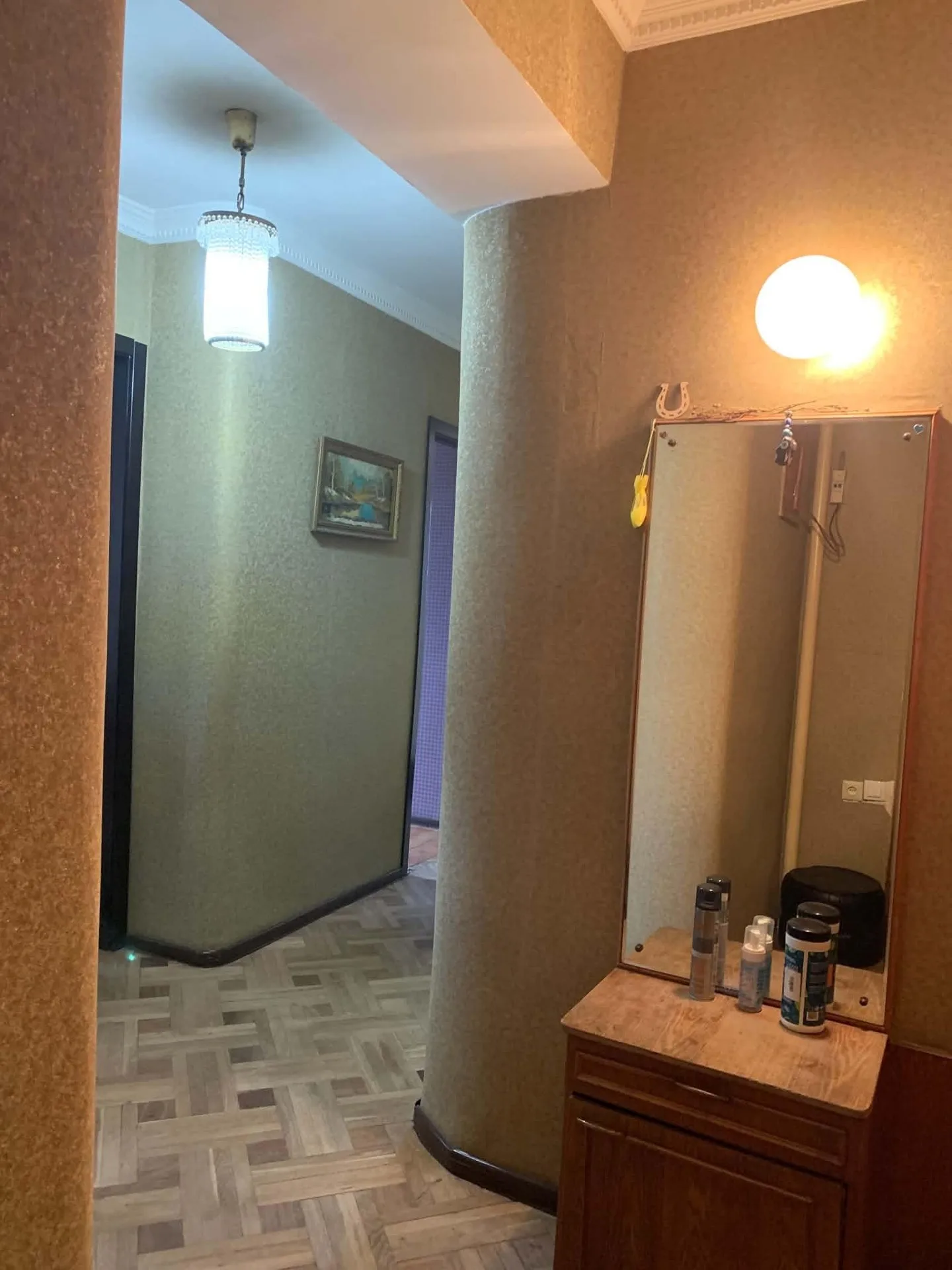 Besarion Zhghenti St, 63 · 95 m² · 10/12