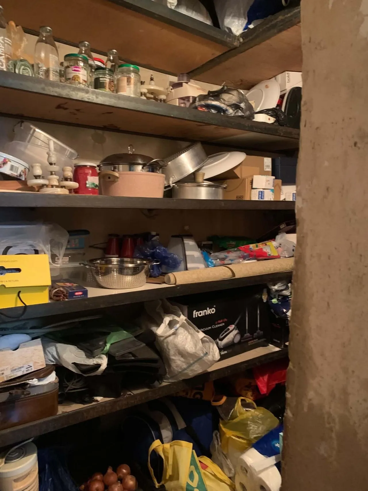 Besarion Zhghenti St, 63 · 95 m² · 11