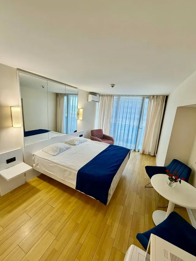 Sherif Khimshiashvili St, 7 · 32 m²