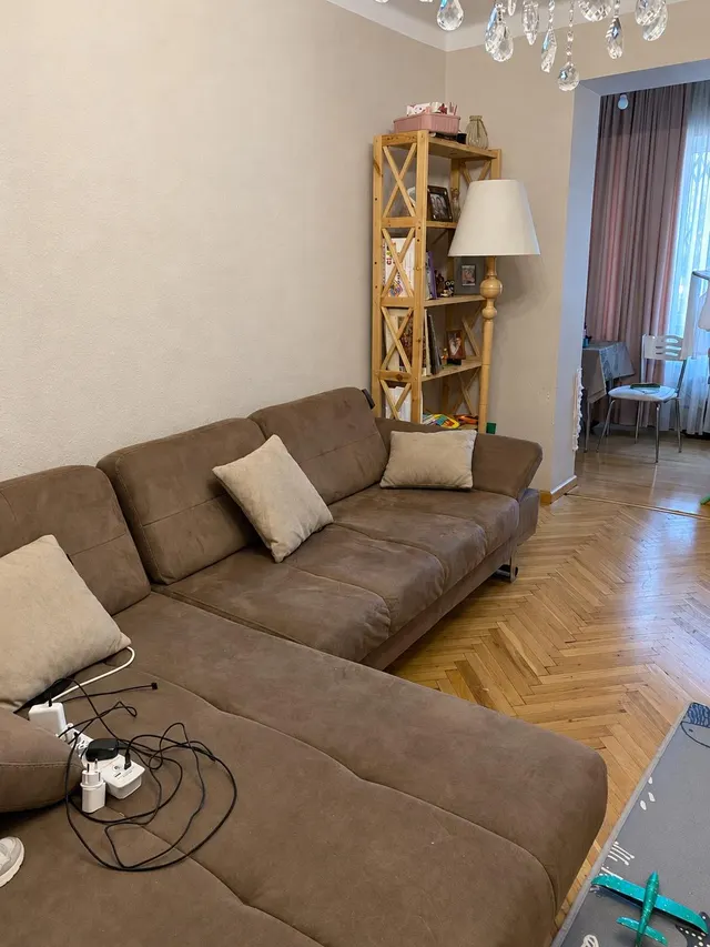 Giorgi Tsabadze St, 15 · 92 m²