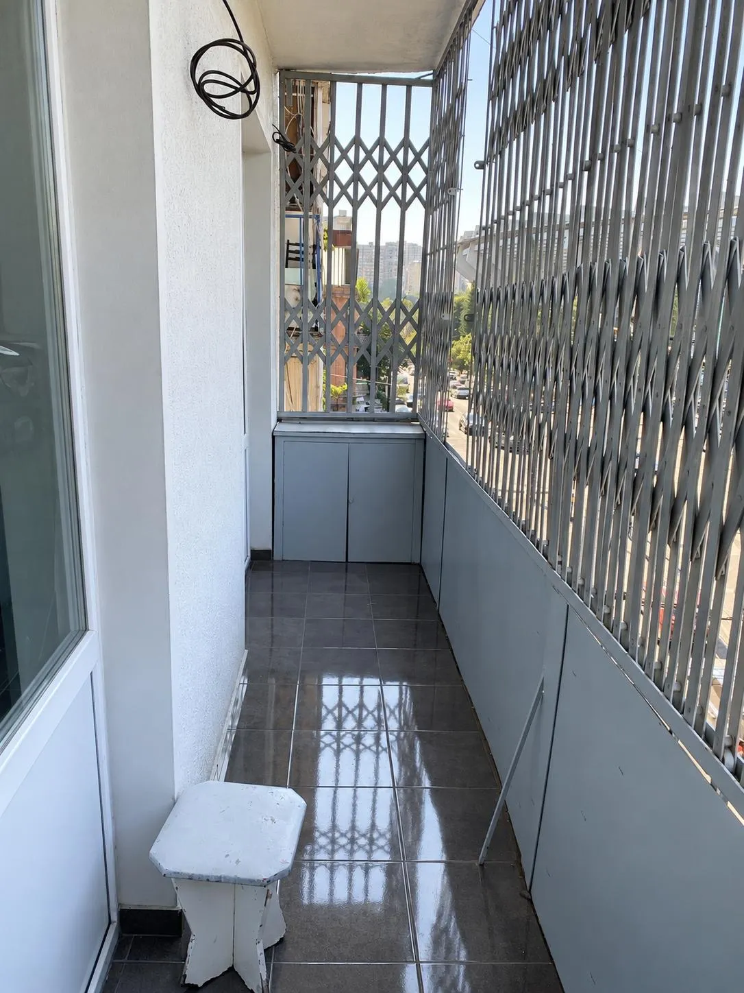 Giorgi Tsabadze St, 15 · 92 m² · 3