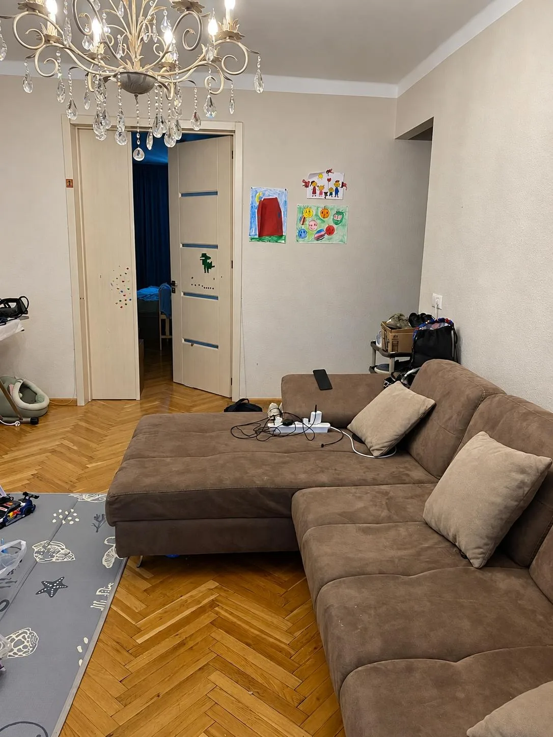 Giorgi Tsabadze St, 15 · 92 m² · 7/12