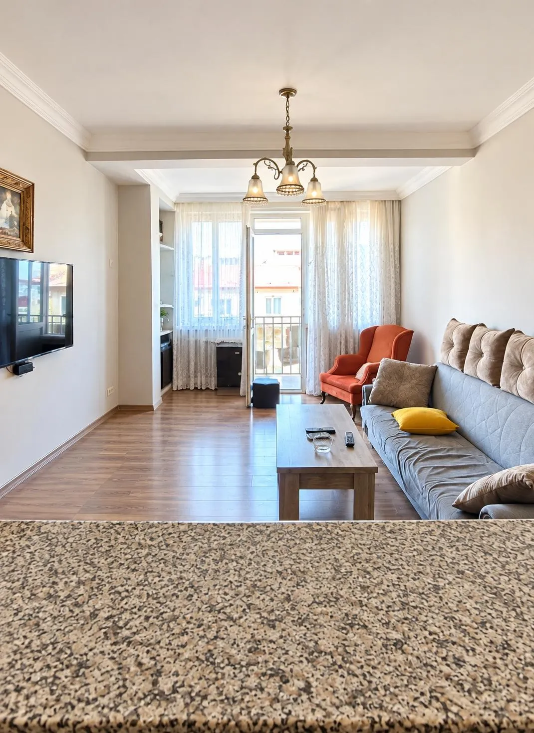 Mikhail Lermontov St, 117 · 46.6 m²