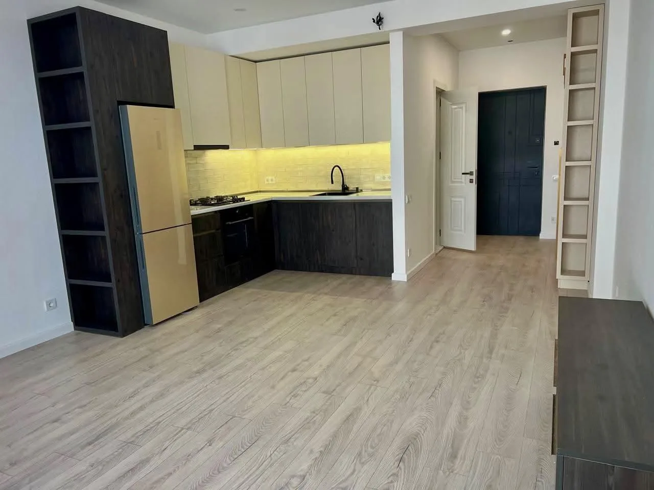 Dzotsi St, 2 · 56 m² · 3/10