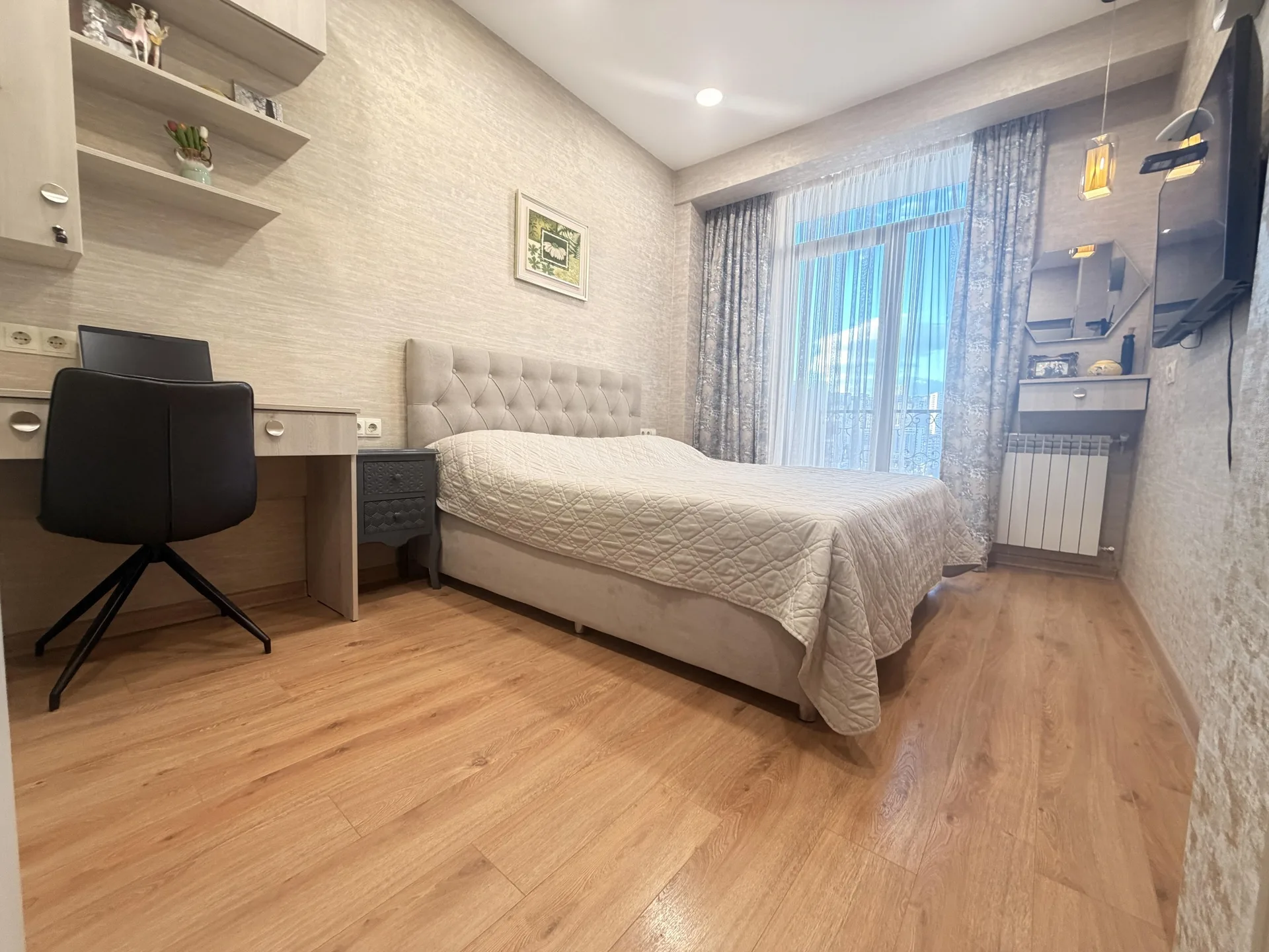 Peter Kavtaradze St, 20d · 107 m² · 9/12