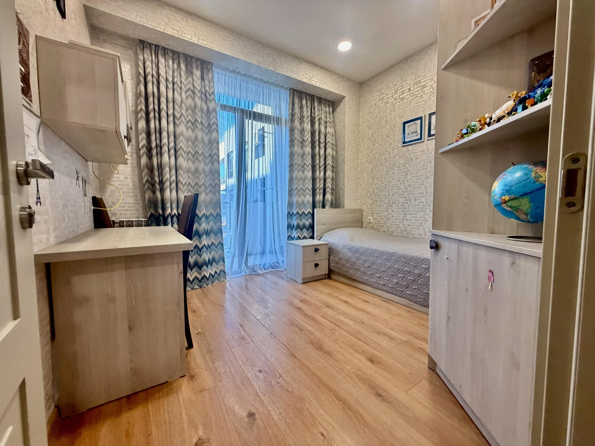 Peter Kavtaradze St, 20d · 107 m² · 11/12
