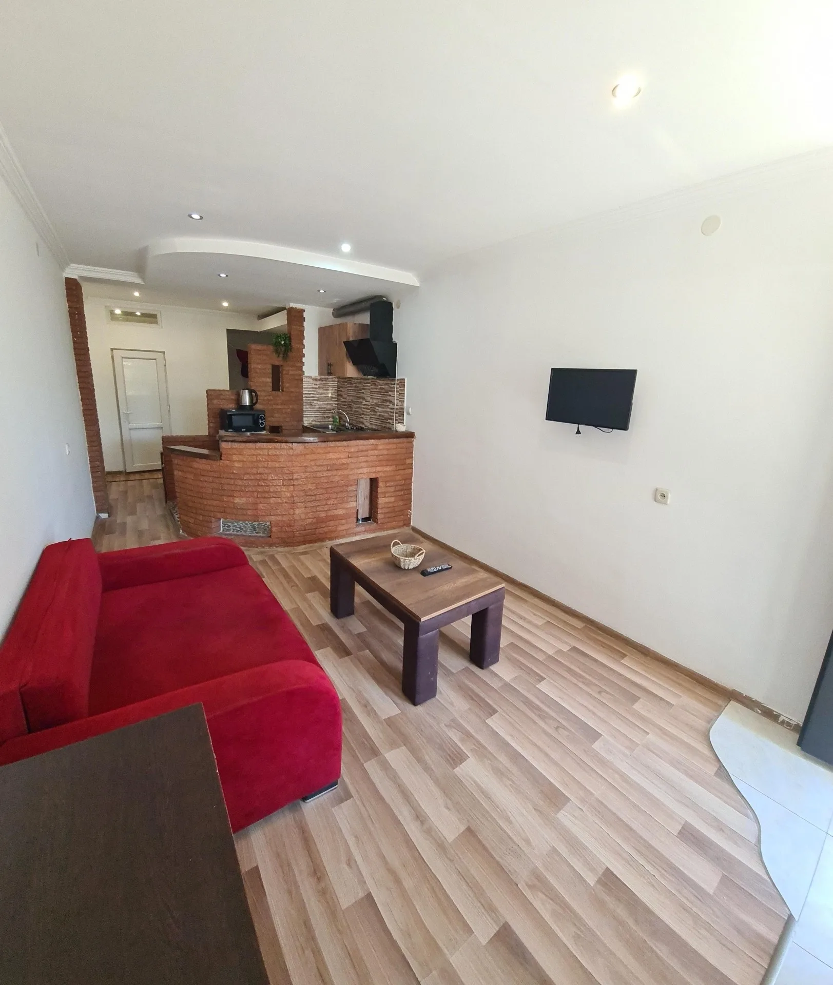 Nodar Bokhua St, 5 · 23 m² · 2/11