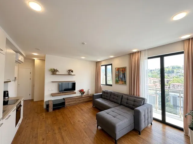Israphil Jincharadze St, 3 · 55.5 m²