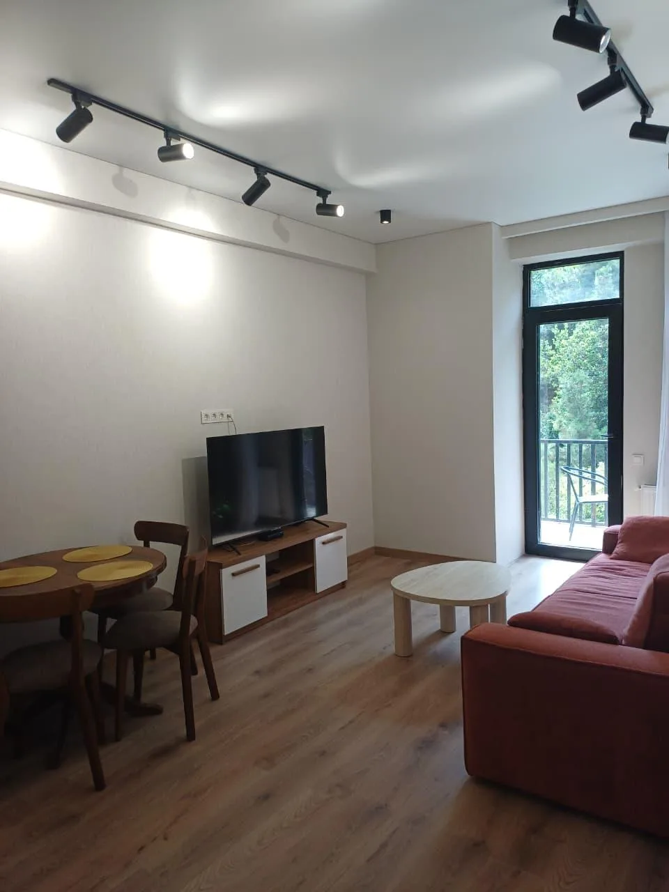 Amberki Tabidze St, 43 · 49.15 m² · 1/12