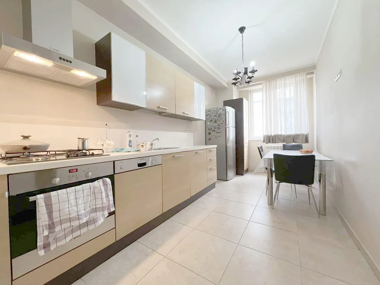 Vazha-Pshavela Ave, 71 · 106 m² · 2