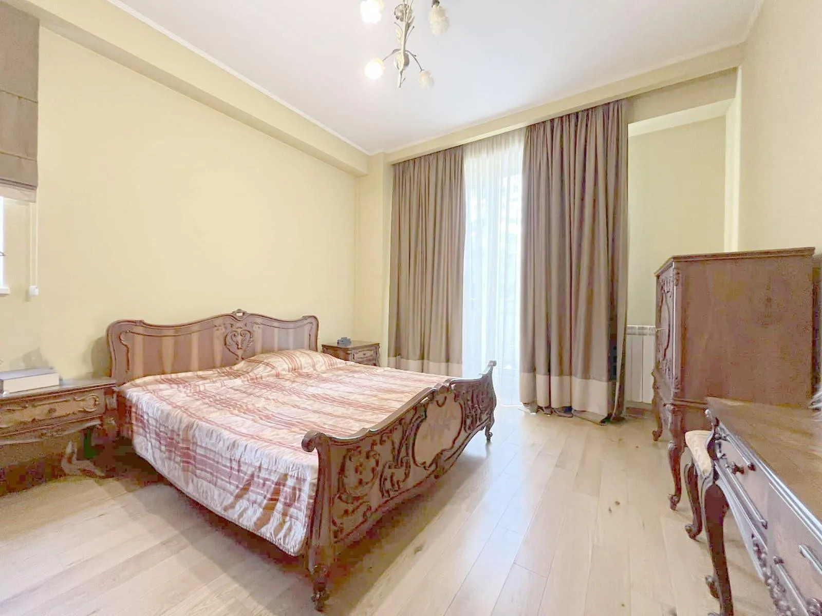 Vazha-Pshavela Ave, 71 · 106 m² · 4/11
