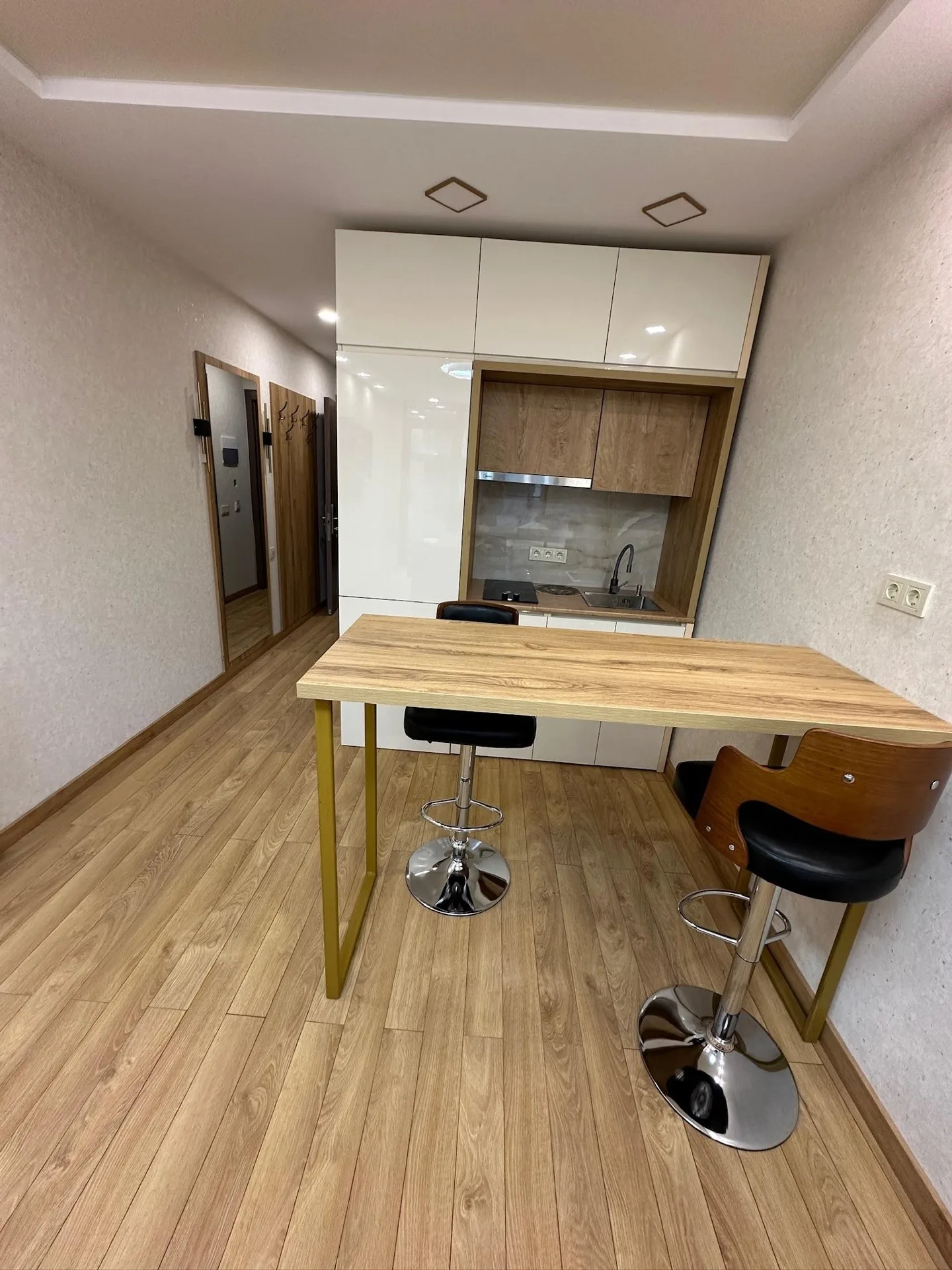 Adlia Street, 6 · 35 m² · 3/8