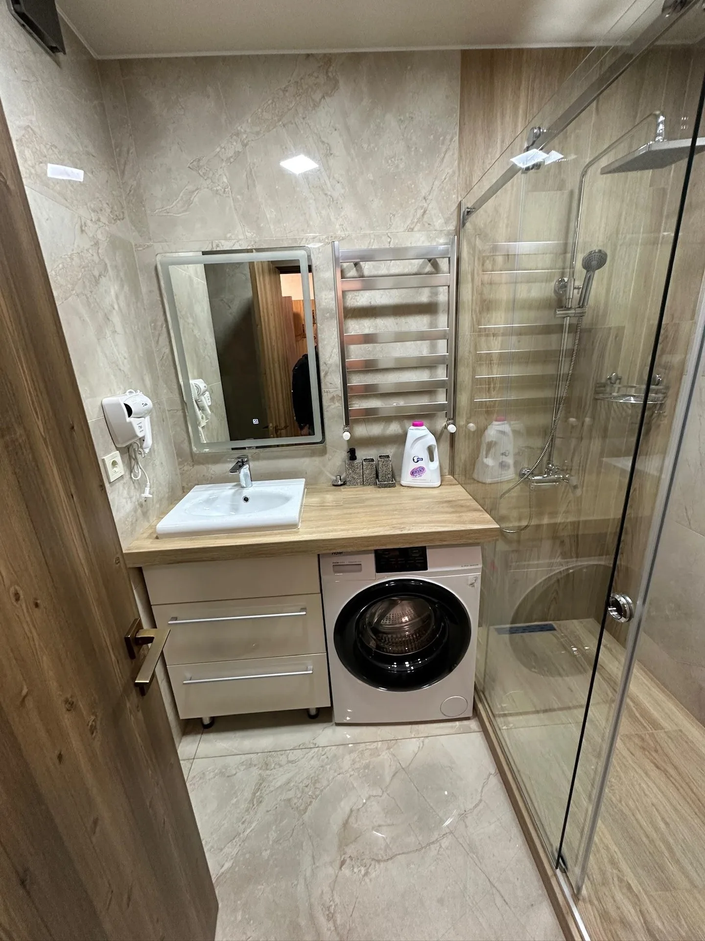 Adlia Street, 6 · 35 m² · 6/8