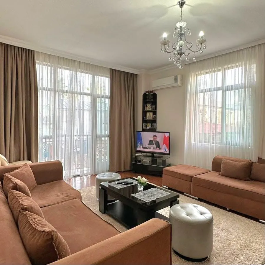 Shota Rustaveli St, 15 · 66.1 m²