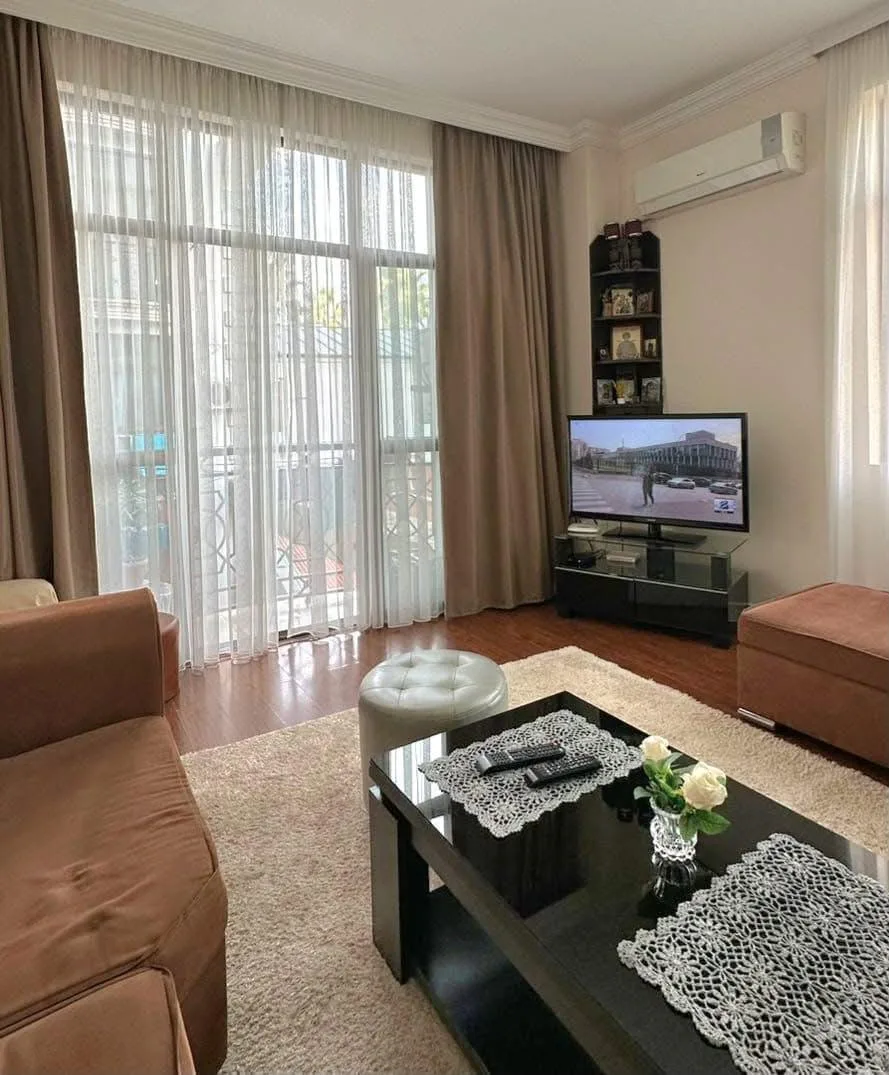 Shota Rustaveli St, 15 · 66.1 m² · 8/12