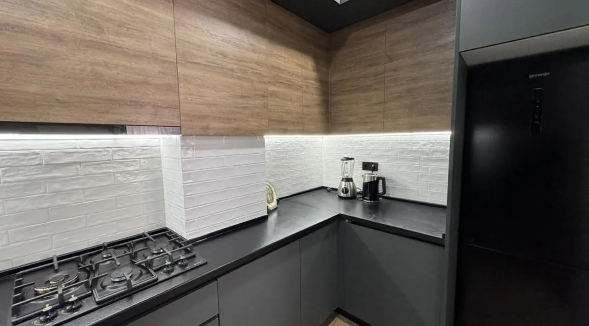 Nino Zhvania St, 73 · 134 m² · 9