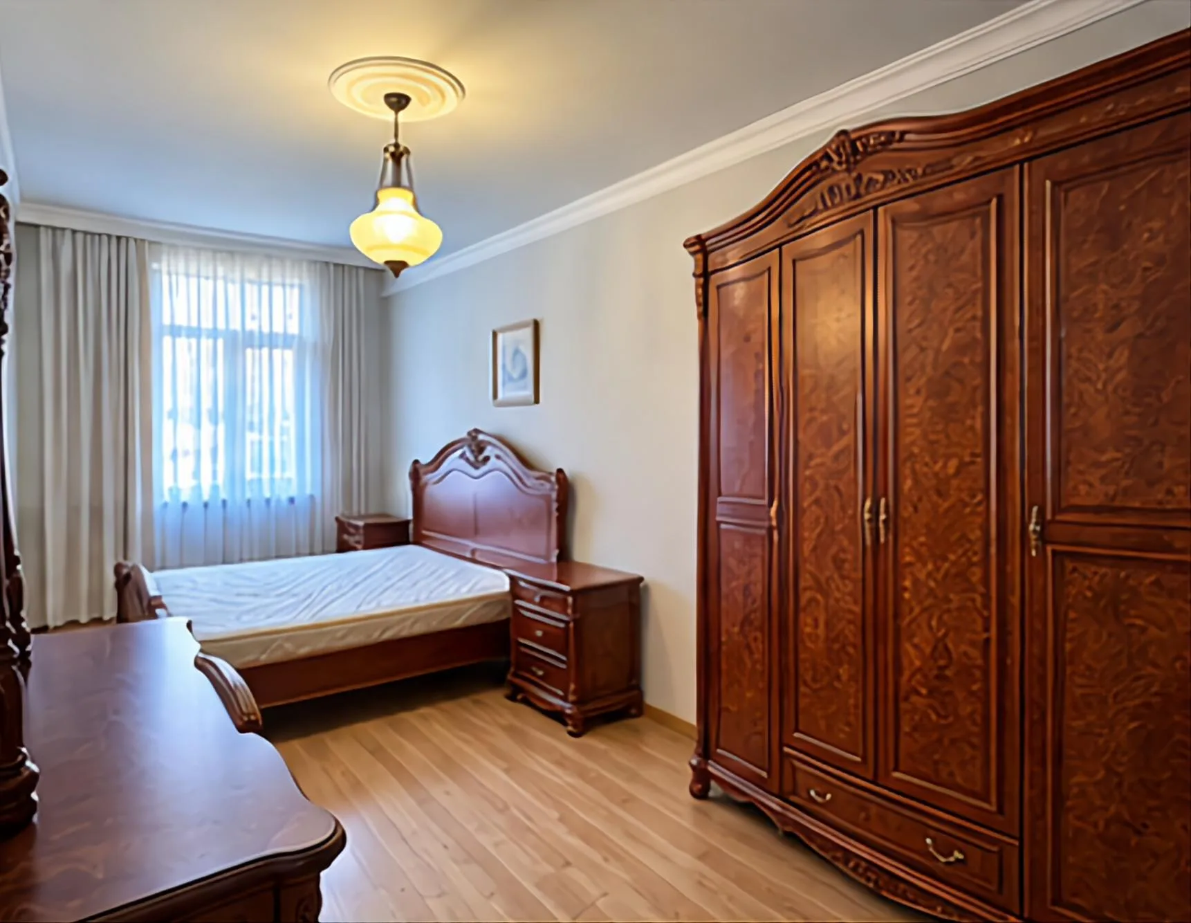 Kote Marjanishvili St, 10 · 130.9 m² · 7/10
