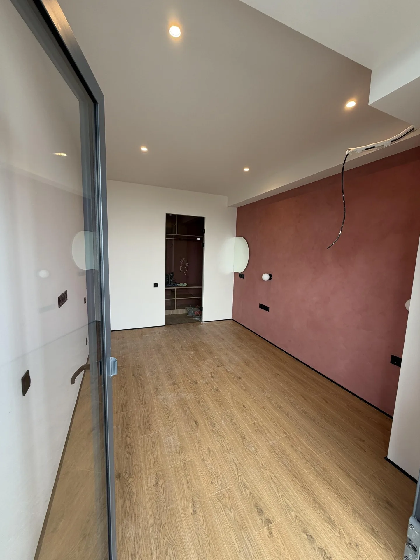 Anna Politkovskaia St, 12 · 61 m² · 7/12