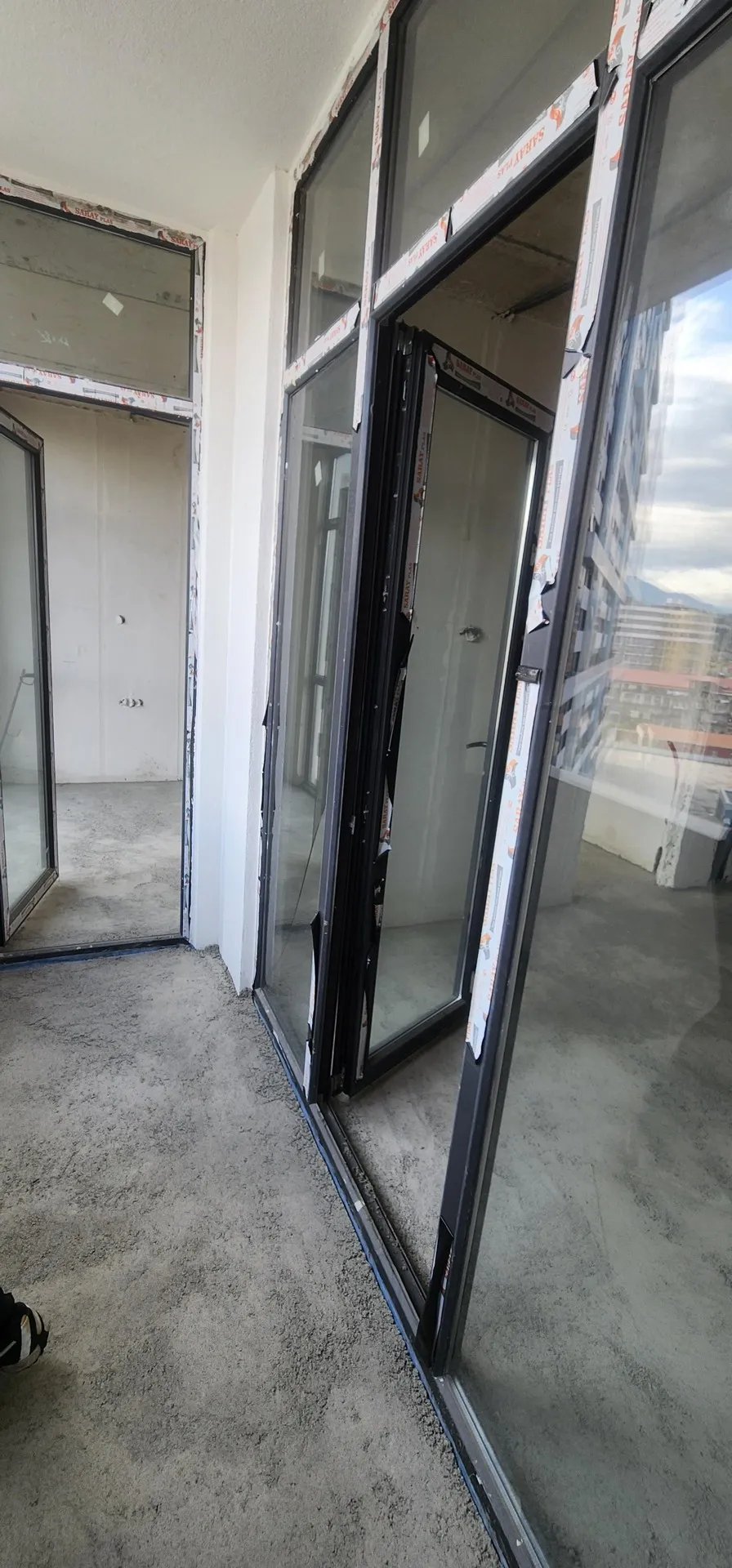 Zhiuli Shartava Ave, 30 · 40 m² · 5