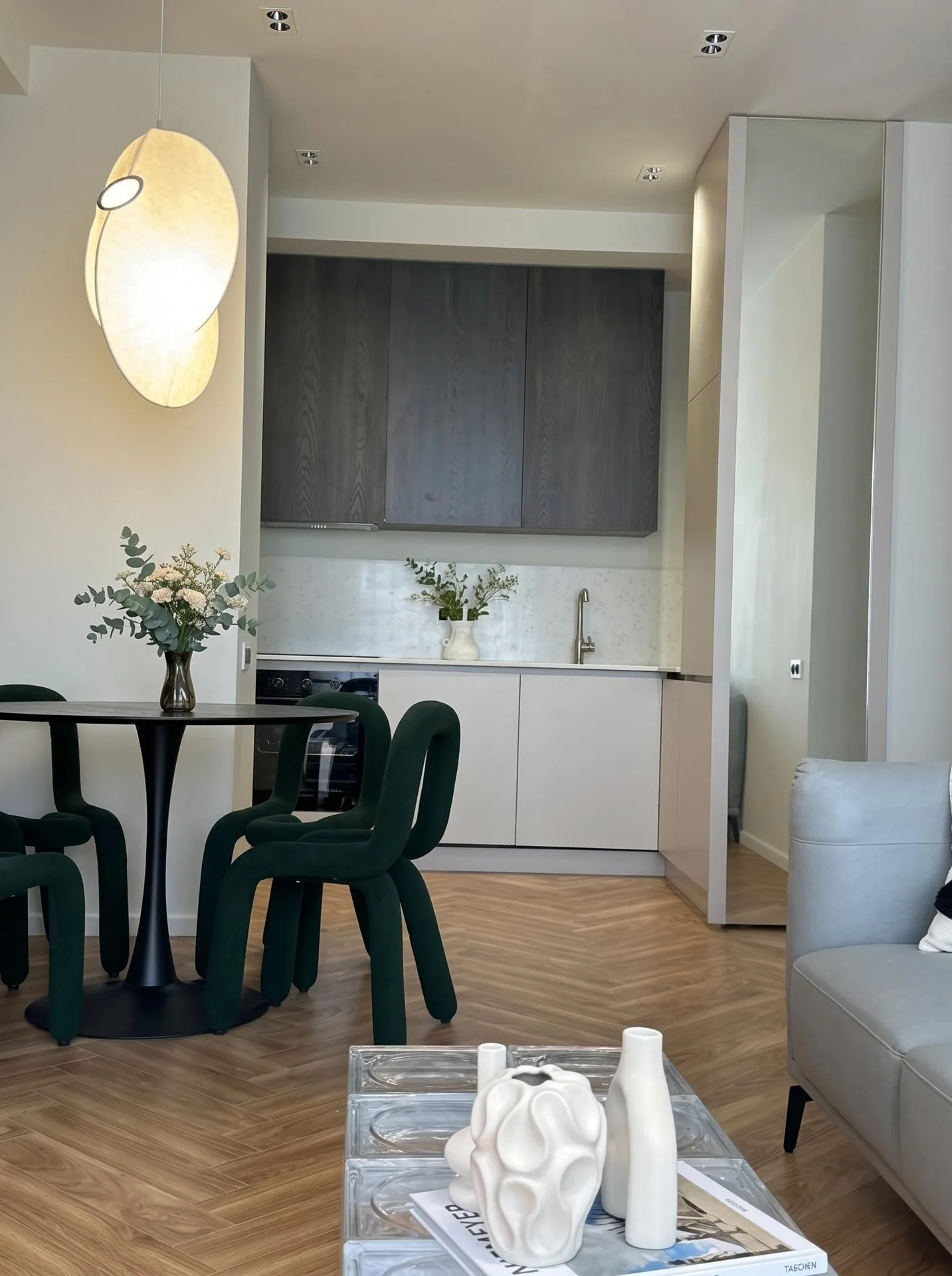 Vakhtang Gorgasali St, 61 · 52.2 m² · 2/12