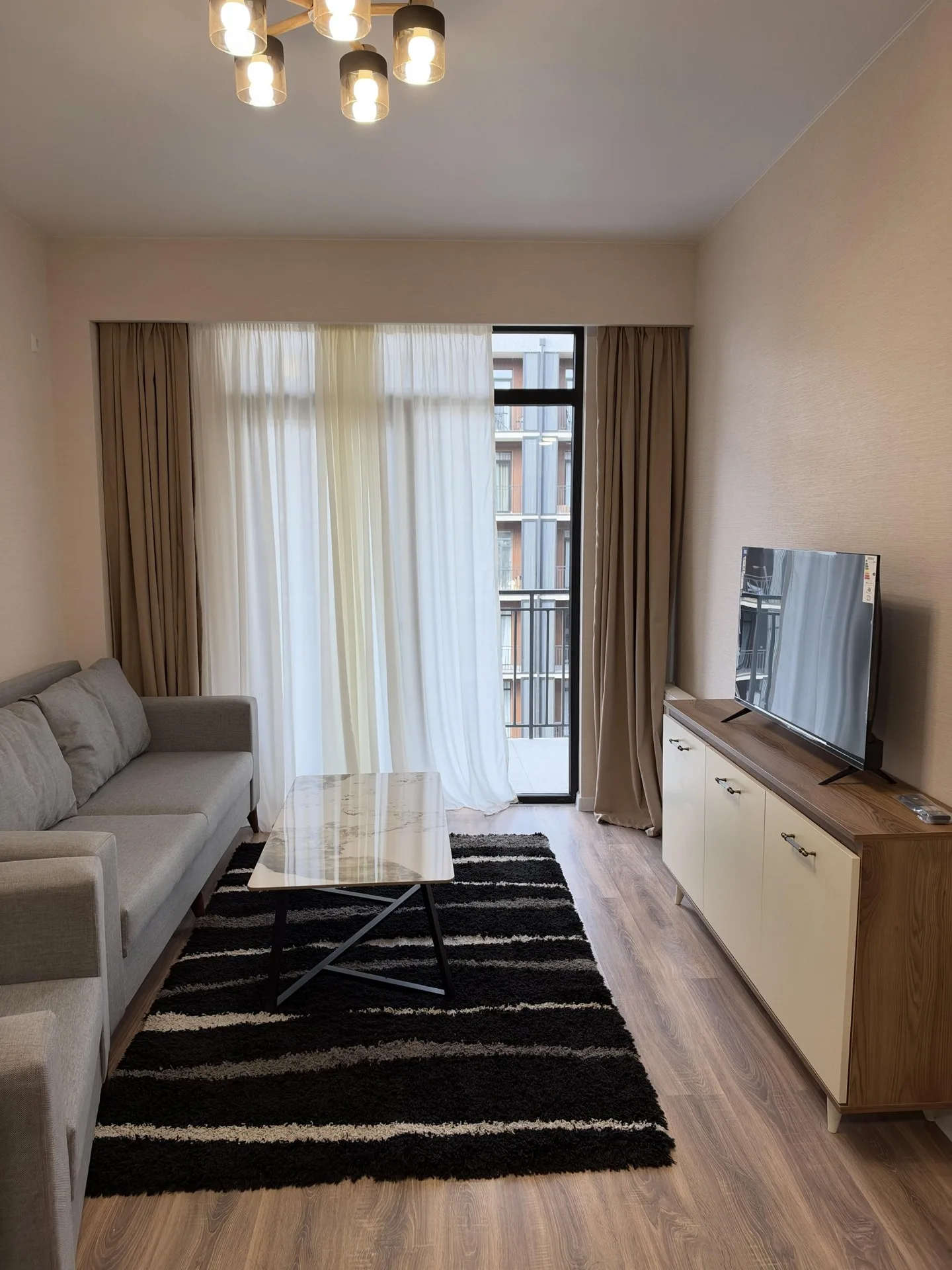 Nino Abashidze-Orbeliani St, 2 · 47.3 m² · 8/9