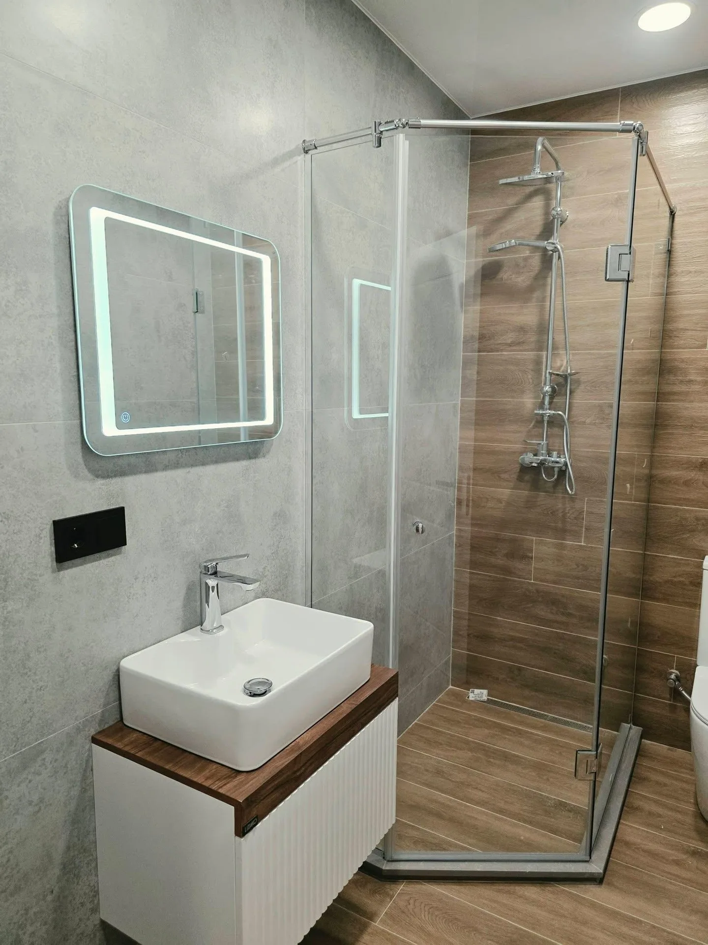 Nino Abashidze-Orbeliani St · 68 m² · 1/10