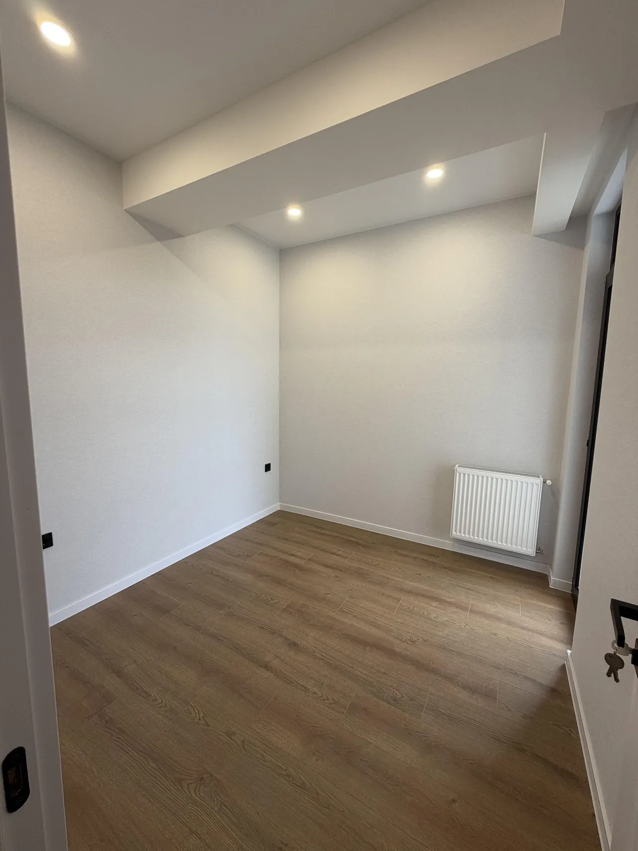 Nino Abashidze-Orbeliani St · 68 m² · 6