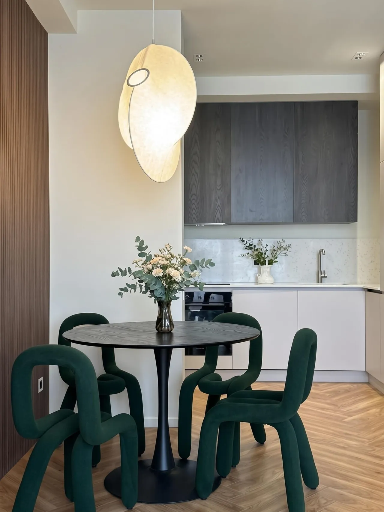 Vakhtang Gorgasali St, 61 · 52.2 m²