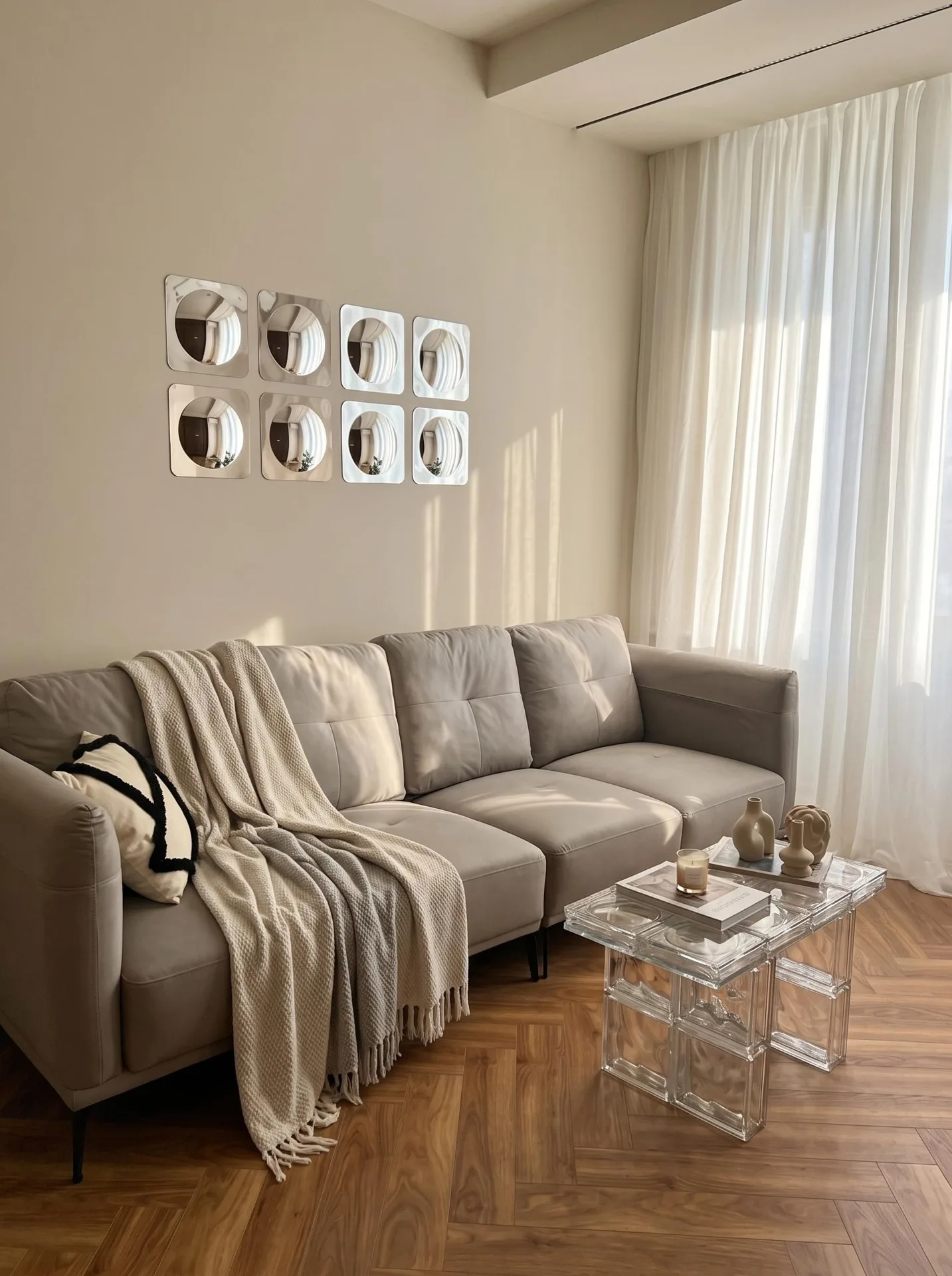 Vakhtang Gorgasali St, 61 · 52.2 m² · 2/12