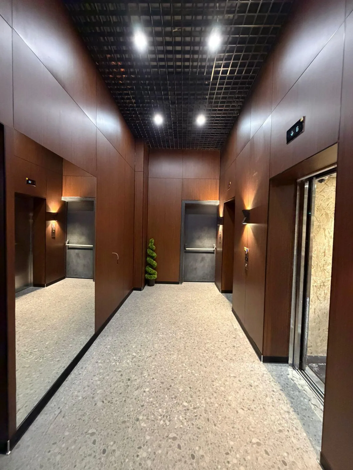 Zhiuli Shartava St, 43 · 111.9 m² · 3/5