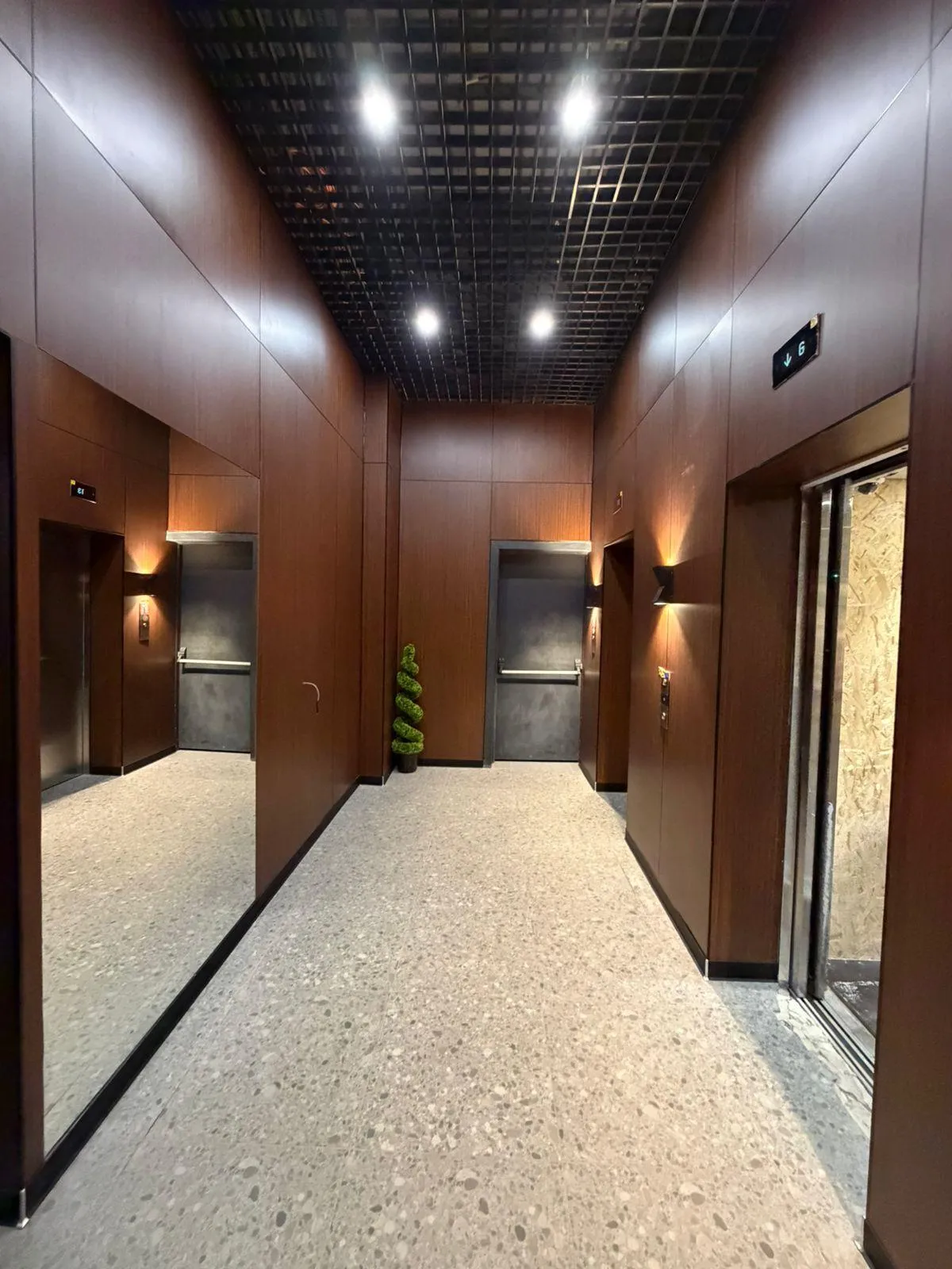Zhiuli Shartava St, 43 · 111.9 m² · 3