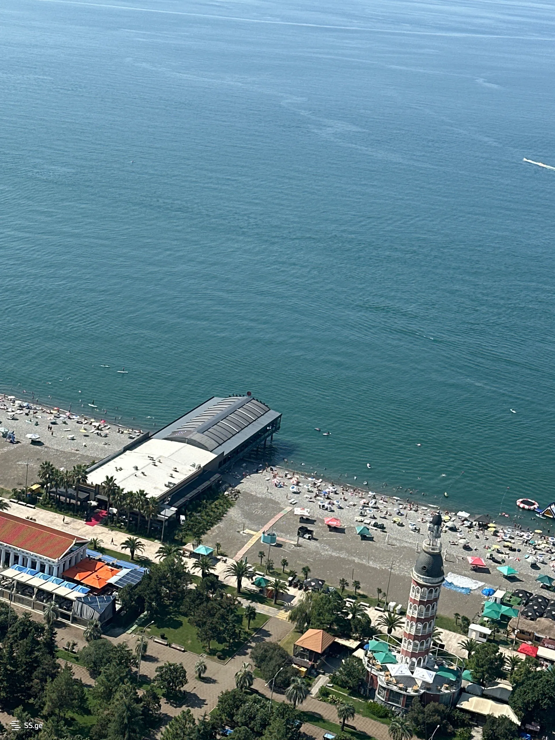 2 room Flat For Sale. Batumi · 4/12