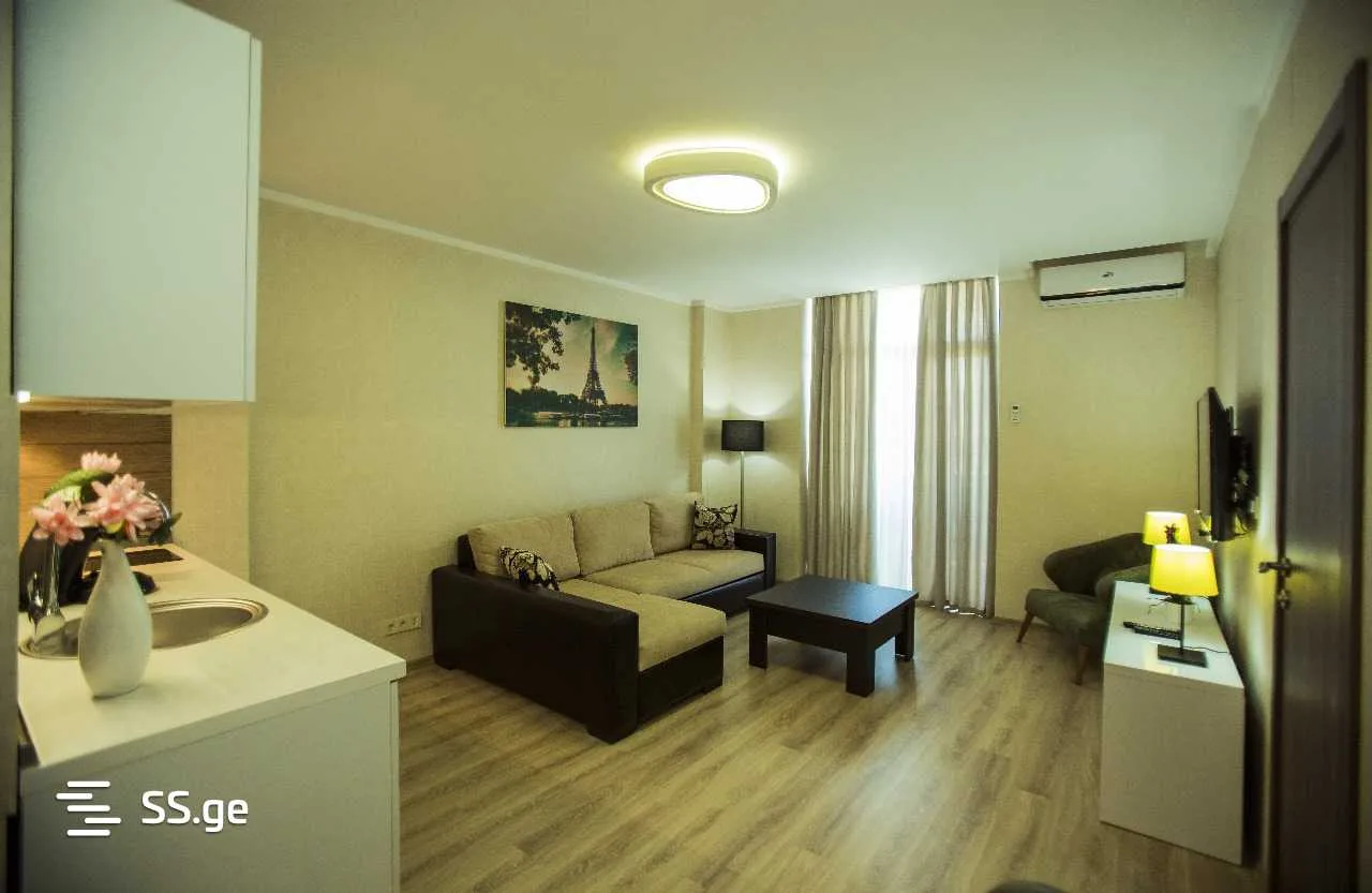 2 room Flat For Sale. Batumi · 7/12