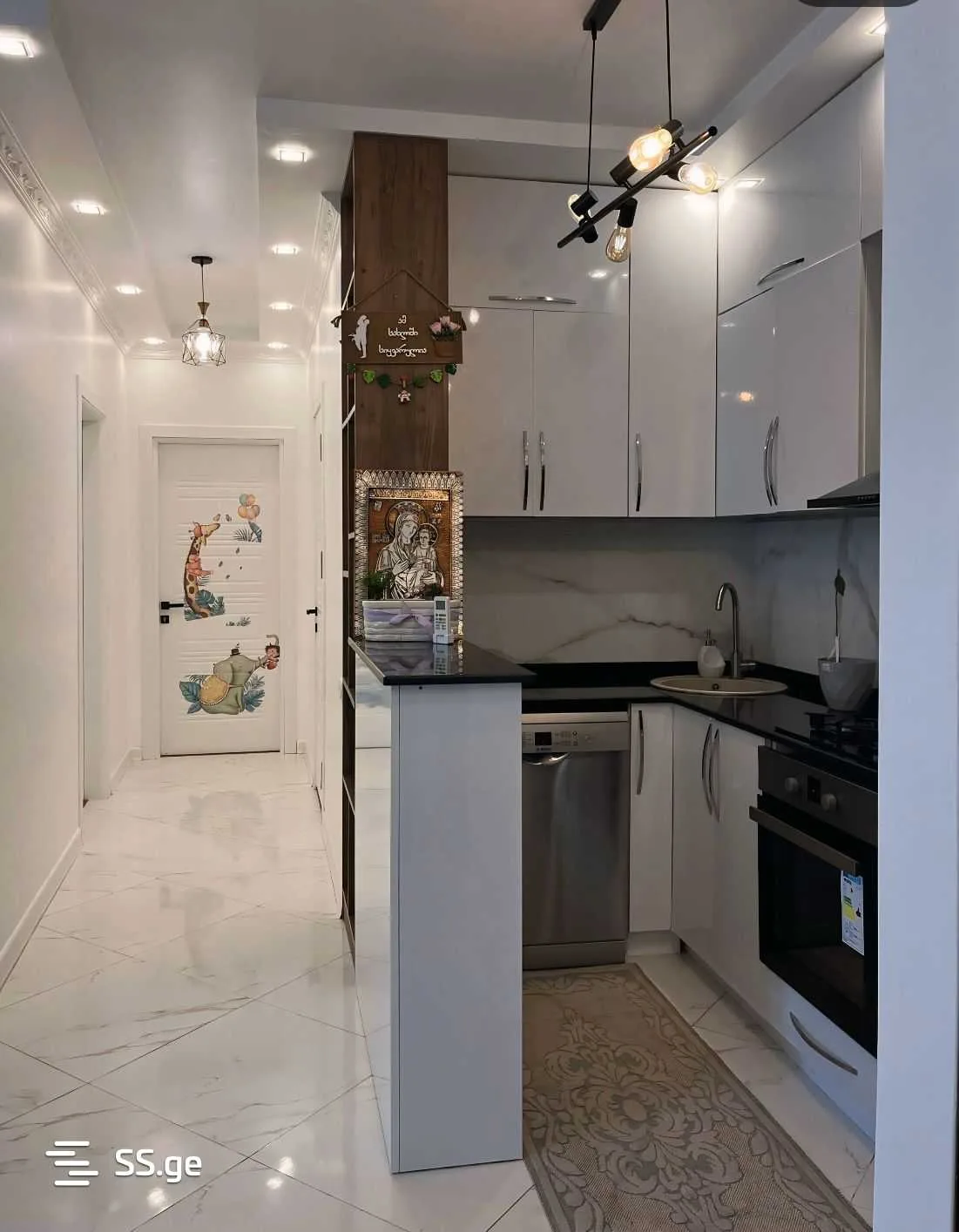 3 room Flat For Sale. Batumi · 4/12