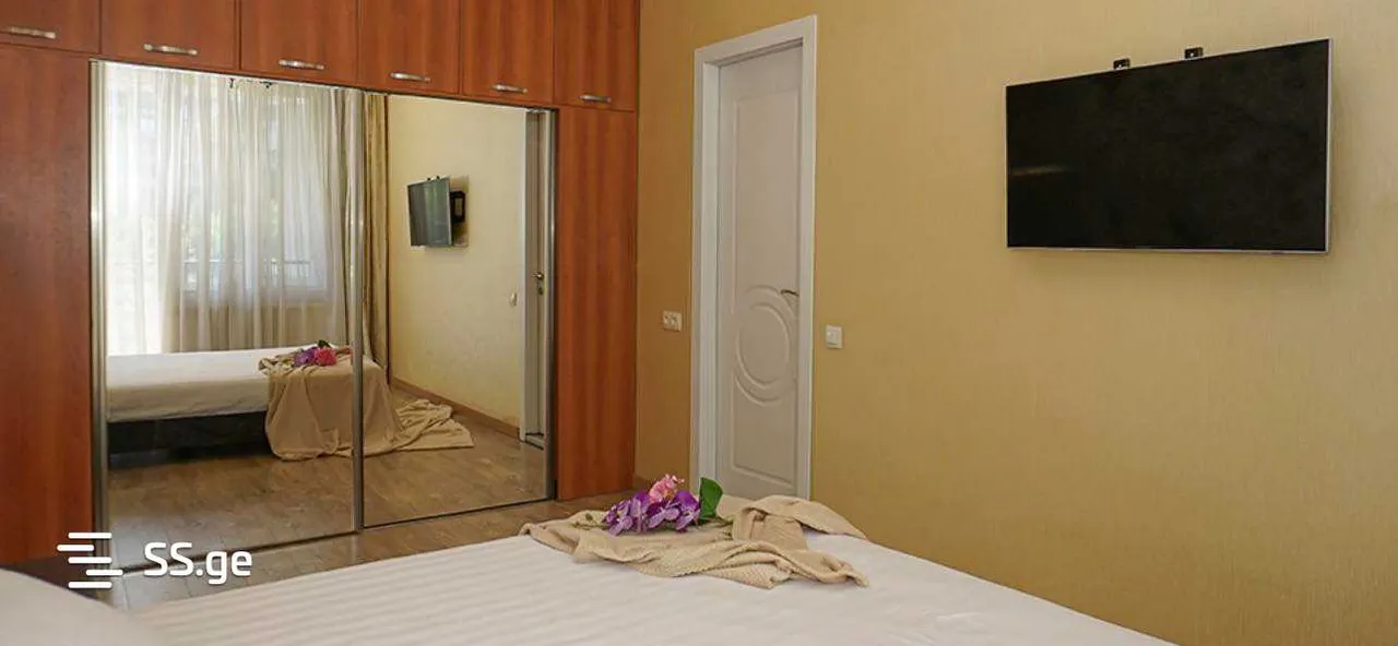 4 room Flat For Rent. Saburtalo · 5