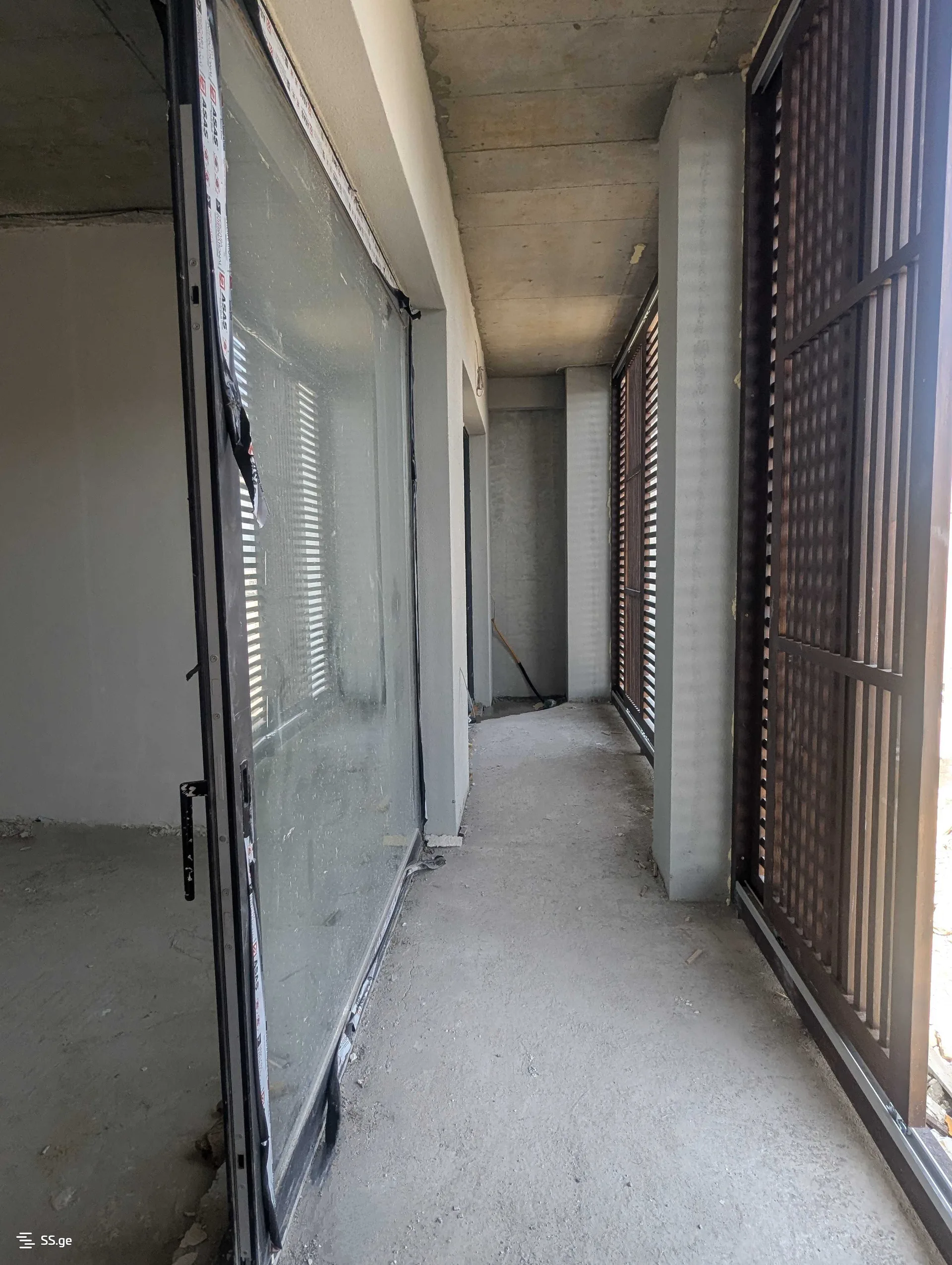 3 room Flat For Sale. Lisi lake · 7/9