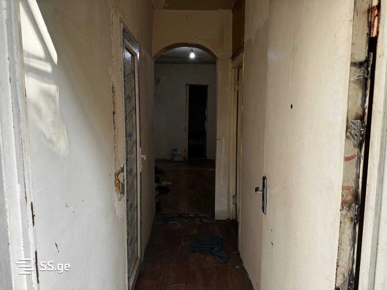 3 room Flat For Sale. Chugureti · 3