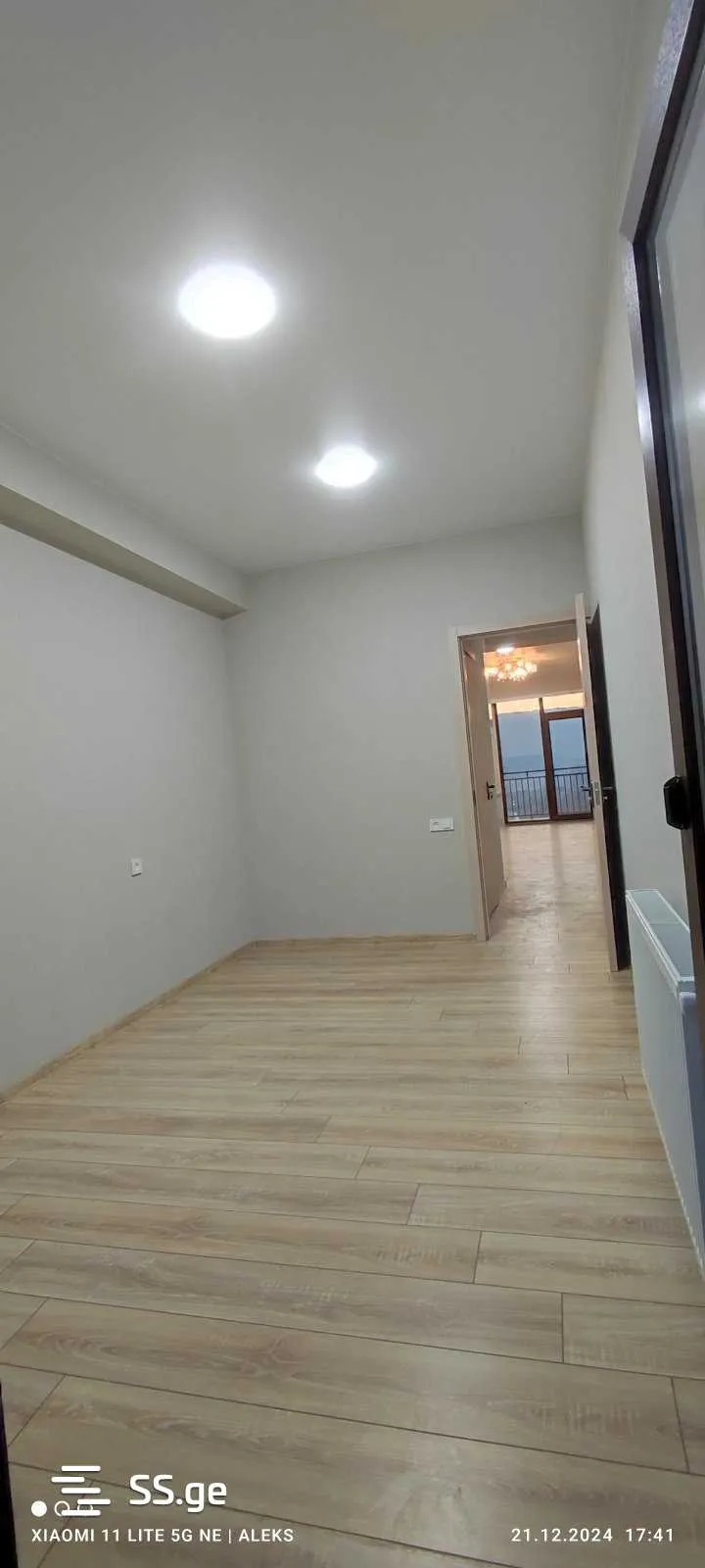3 room Flat For Sale. Varketili · 2
