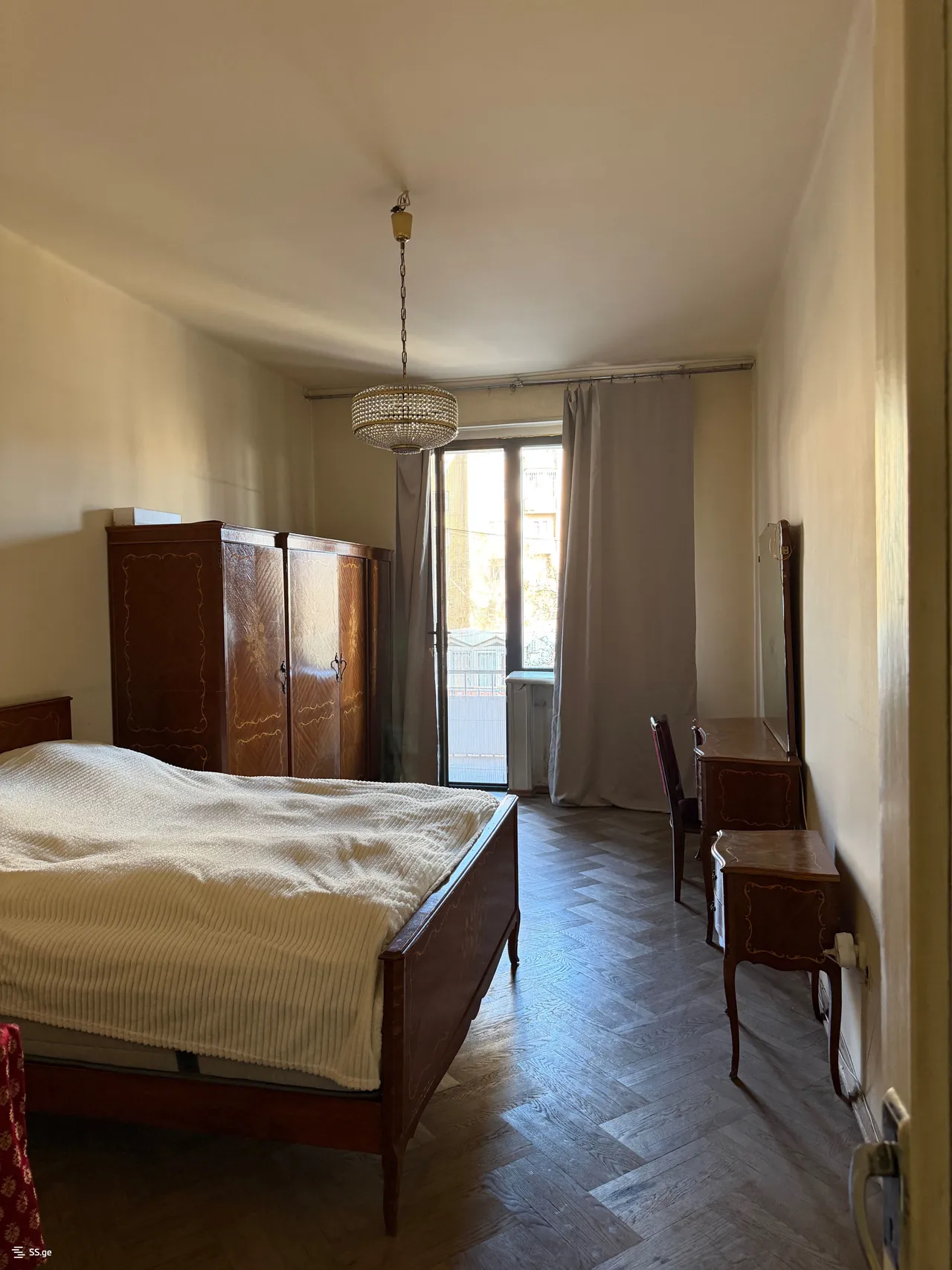 6 room Flat For Sale. Saburtalo · 4