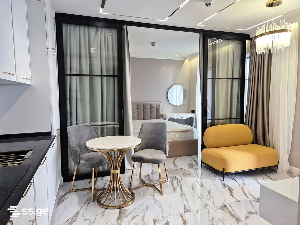 1 room Flat For Sale. Batumi · 8/11