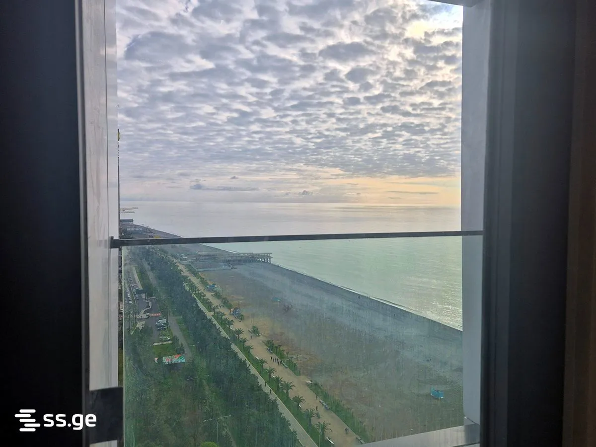 1 room Flat For Sale. Batumi · 11
